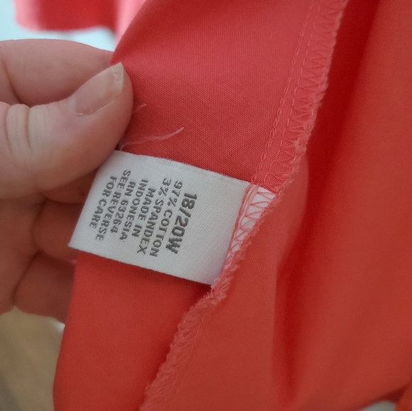 Dressbarn | 18 | 20 | Vibrant Button Up Blouse - Picture 9 of 10